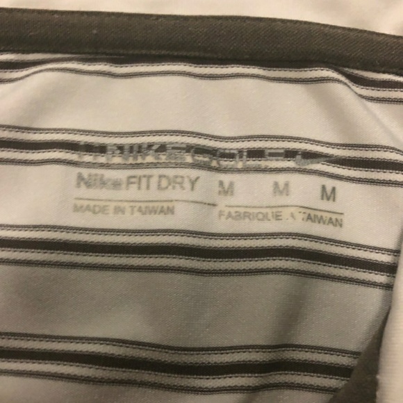 Nike drifit polo size M - Picture 3 of 3
